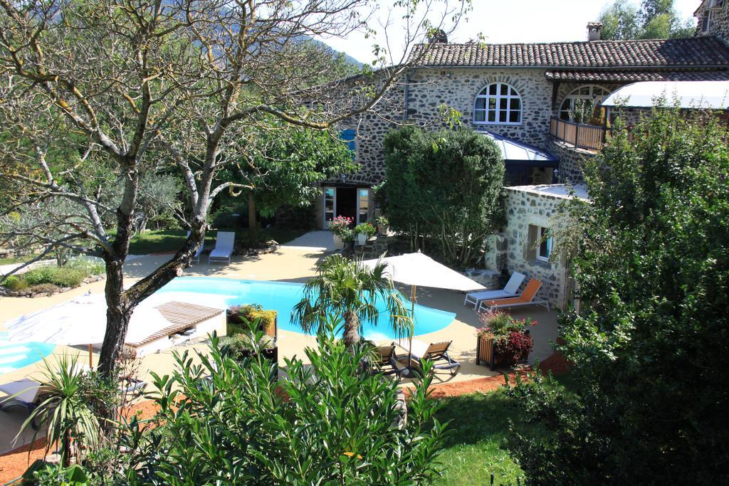 Ferme Du Pic D'Allier Bed & Breakfast Saint-Martin-le-Superieur Bagian luar foto